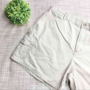 Columbia high rise khaki hiking/ trail shorts